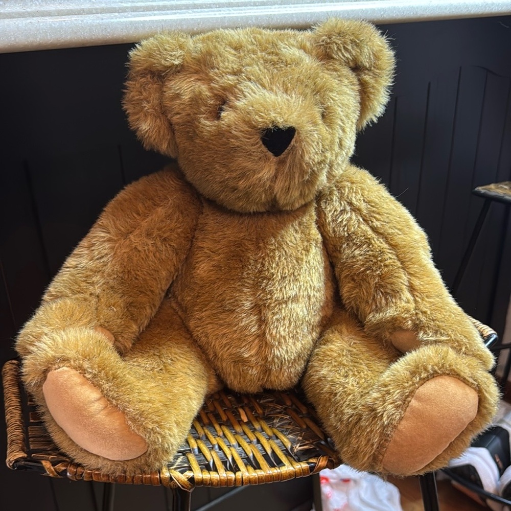 Authentic Vermont Teddy Bear